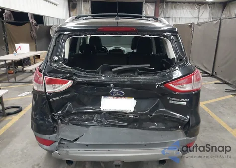 2013 Ford Escape Titanium из США, поврежденный, VIN 1FMCU0J98DUB51015